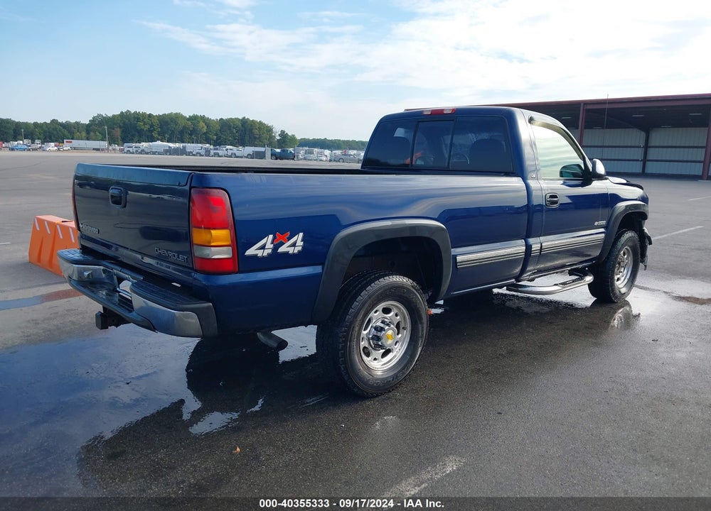 2000 CHEVROLET SILVERADO 2500 LS VIN: 1GCGK24U6YE122118