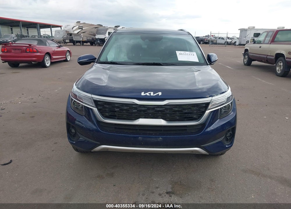 2023 KIA SELTOS EX VIN: KNDERCAA7P7411238