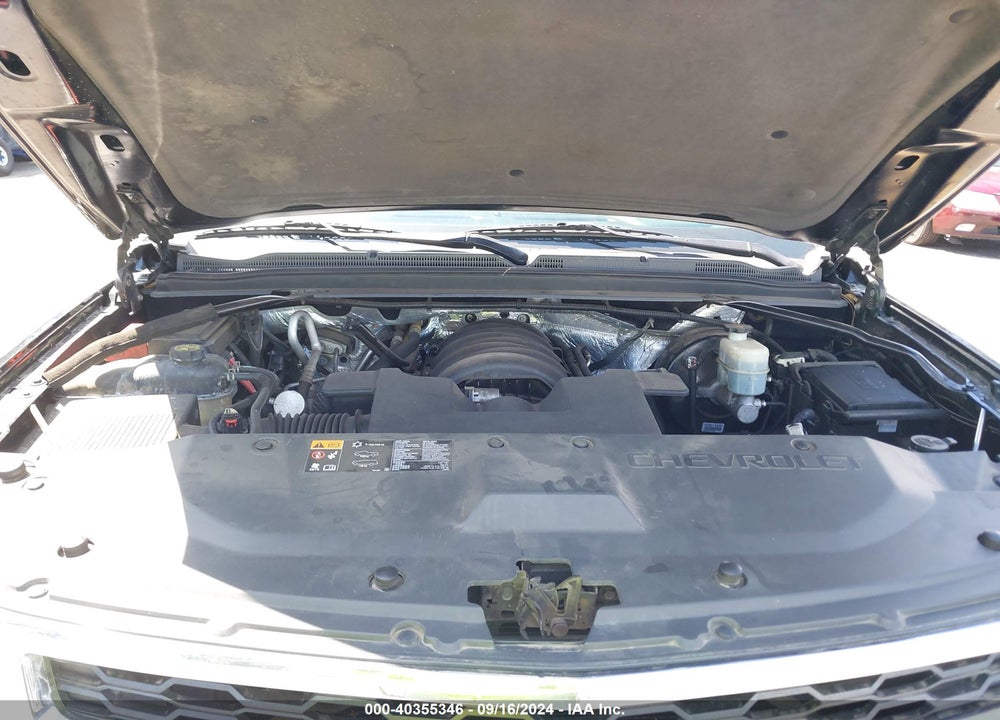 2015 CHEVROLET SUBURBAN 1500 LT VIN: 1GNSCJKC5FR114116