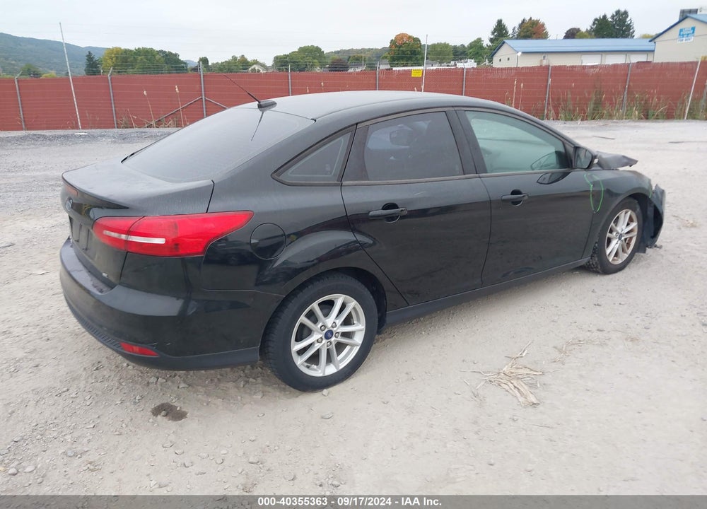 2017 FORD FOCUS SE VIN: 1FADP3F26HL202607