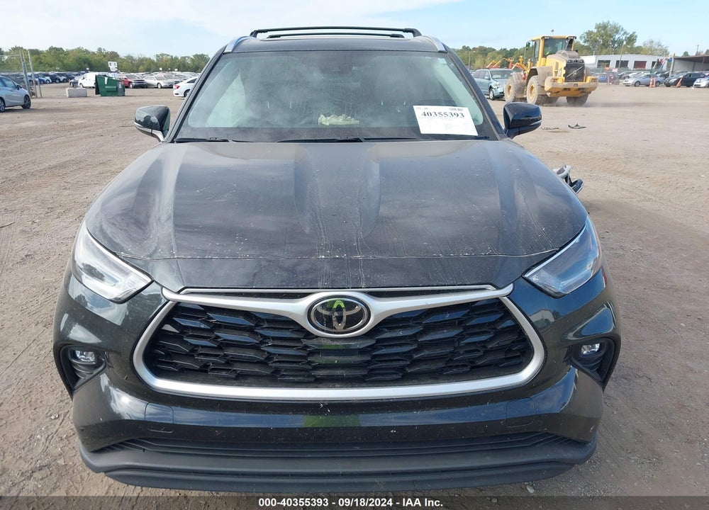 2021 TOYOTA HIGHLANDER XLE VIN: 5TDGZRBHXMS151362