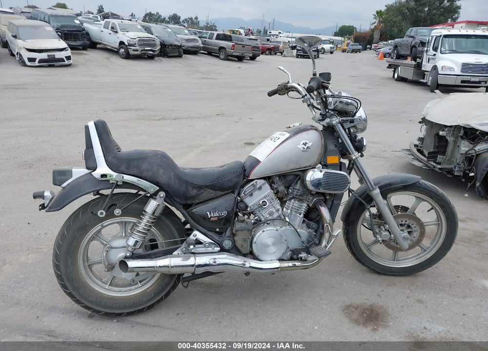 2004 KAWASAKI VN750 VIN: JKAVNDA184B552761