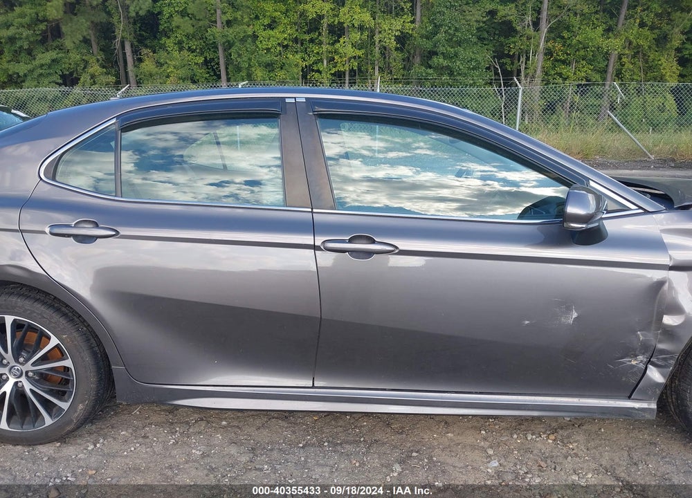 2019 TOYOTA CAMRY SE VIN: 4T1B11HK7KU249078