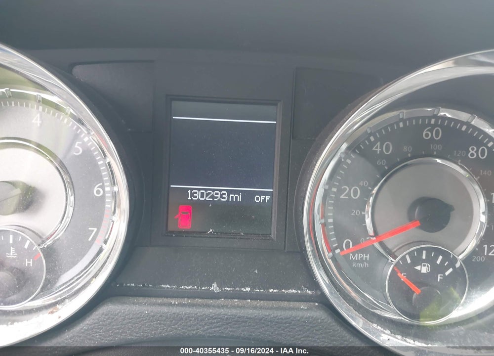 2011 CHRYSLER TOWN & COUNTRY LIMITED VIN: 2A4RR6DG8BR682278