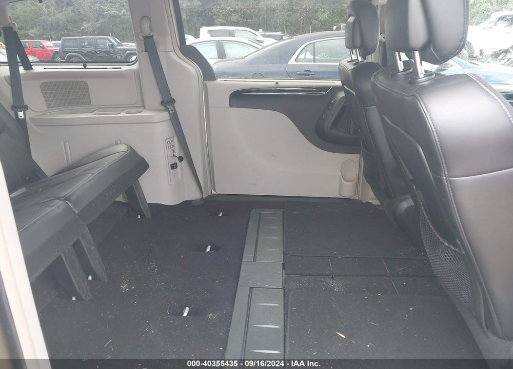 2011 CHRYSLER TOWN & COUNTRY LIMITED VIN: 2A4RR6DG8BR682278