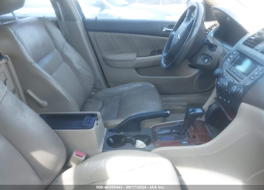 2007 HONDA ACCORD 2.4 EX VIN: 1HGCM56877A045681