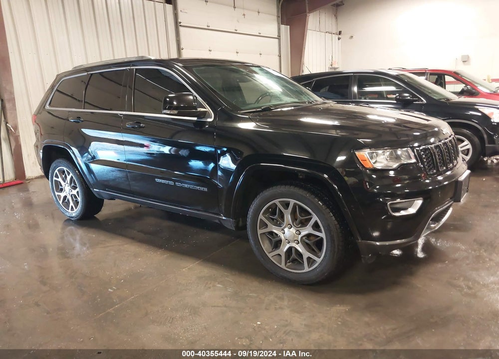 2018 JEEP GRAND CHEROKEE STERLING EDITION 4X4 VIN: 1C4RJFBG4JC234403
