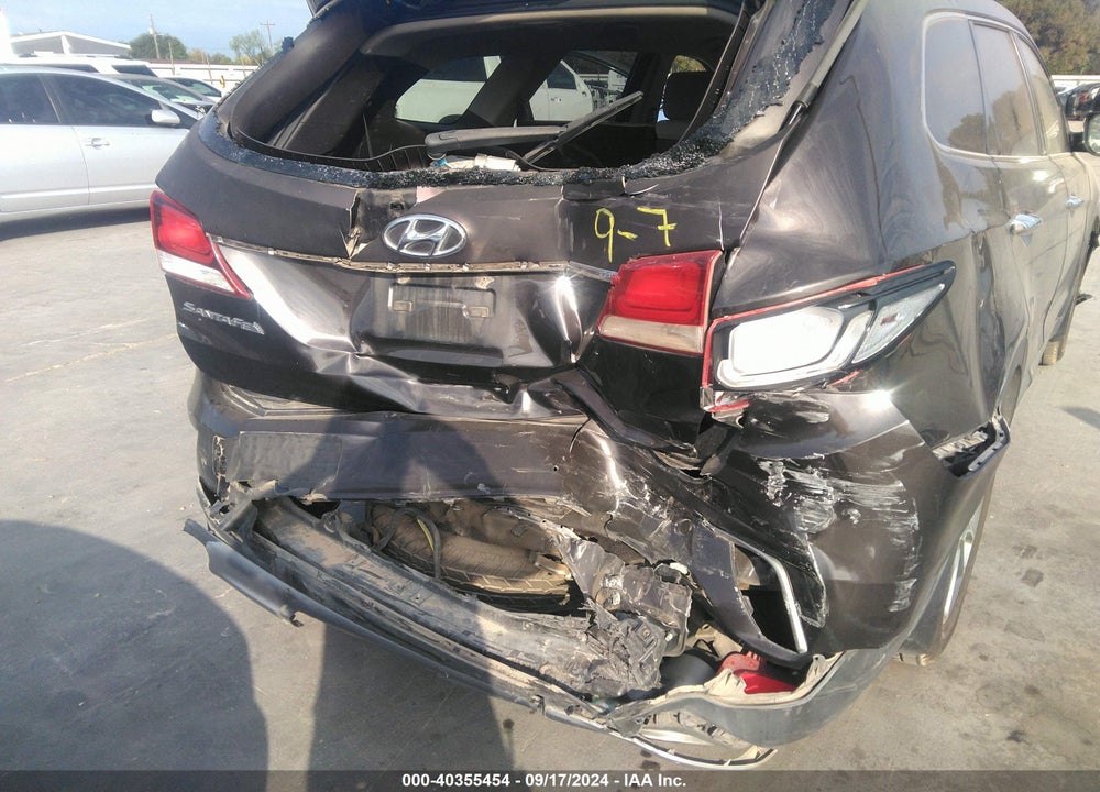 2017 HYUNDAI SANTA FE SE VIN: KM8SM4HF2HU241149