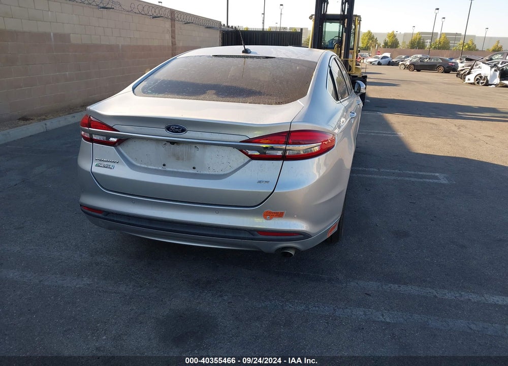 2018 FORD FUSION ENERGI SE LUXURY VIN: 3FA6P0PU8JR127553