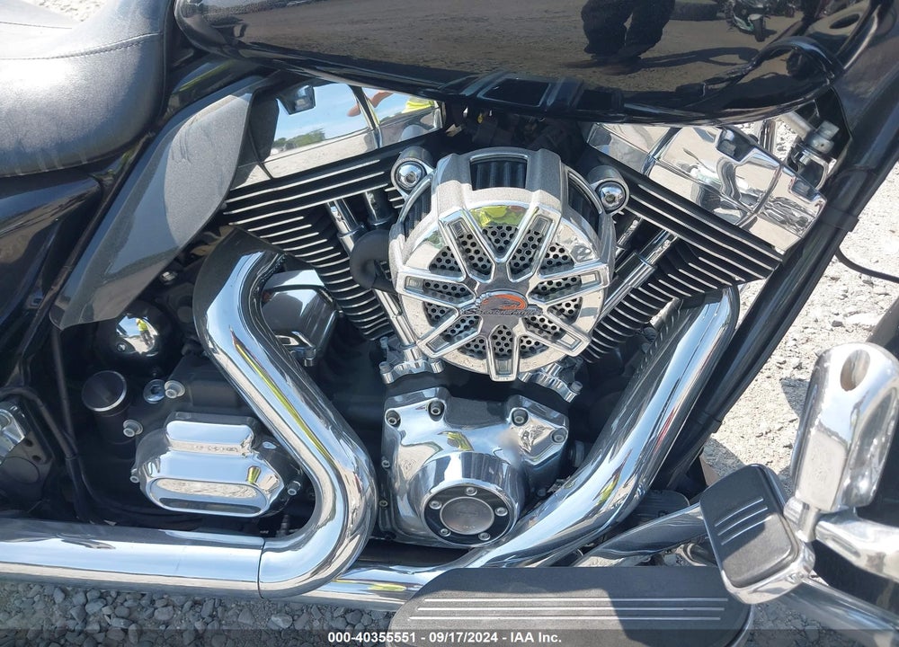 2014 HARLEY-DAVIDSON FLHX STREET GLIDE VIN: 1HD1KBM13EB673775