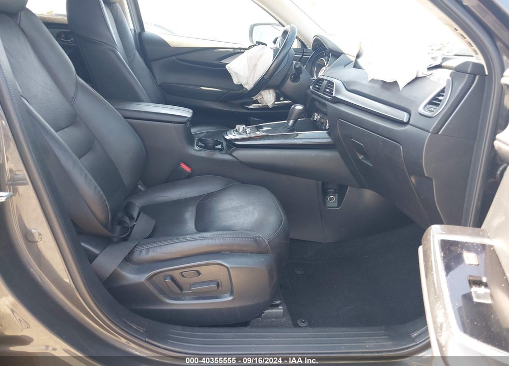 2018 MAZDA CX-9 TOURING VIN: JM3TCBCY1J0224811