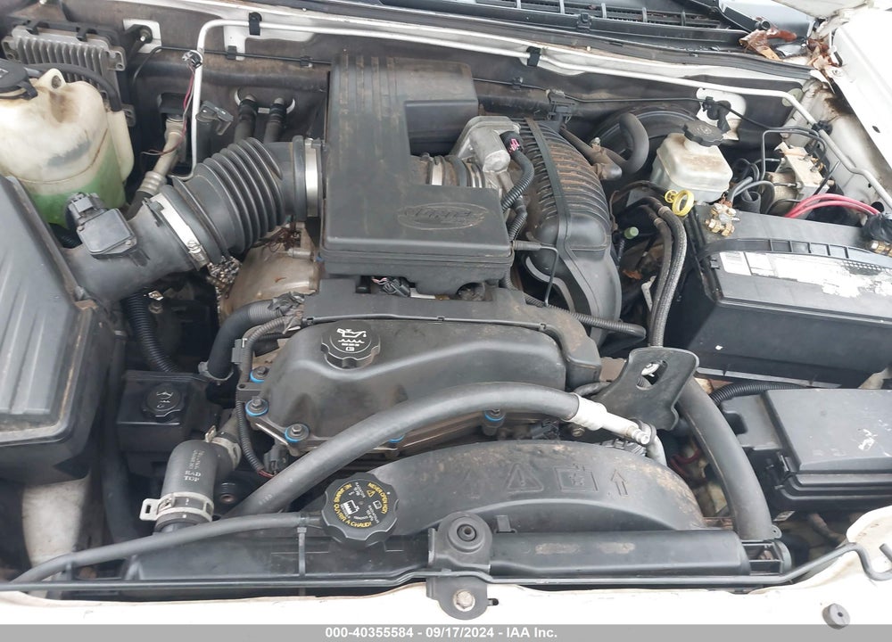 2005 CHEVROLET COLORADO LS VIN: 1GCCS136658252857
