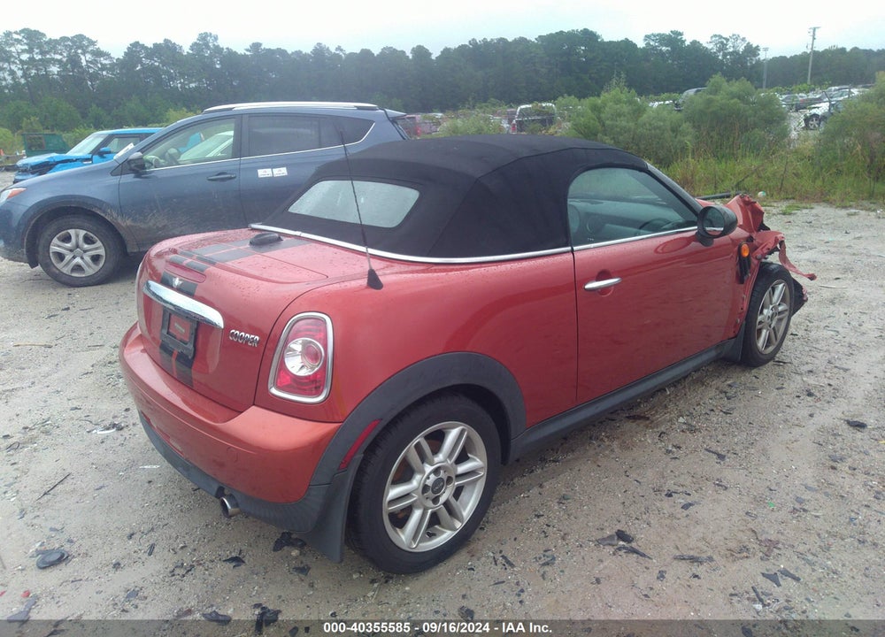 2013 MINI ROADSTER COOPER VIN: WMWSY1C56DT625292
