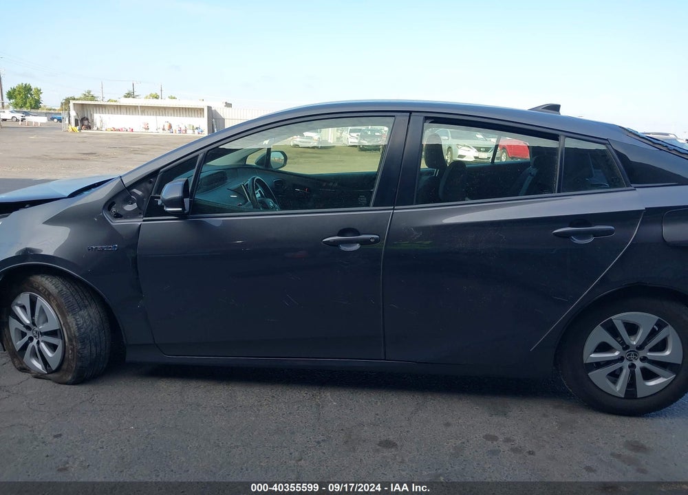 2018 TOYOTA PRIUS THREE VIN: JTDKARFU5J3062577