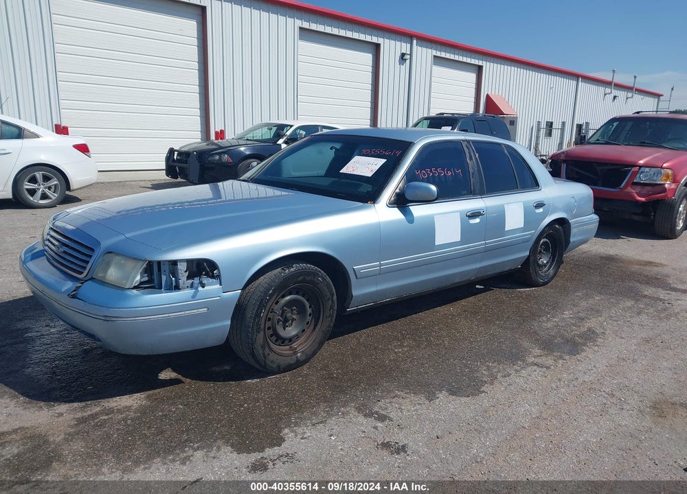 1999 FORD CROWN VICTORIA VIN: 2FAFP73W4XX173696