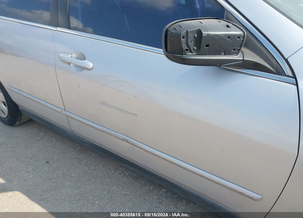 2003 HONDA ACCORD 3.0 LX VIN: 1HGCM66353A010772