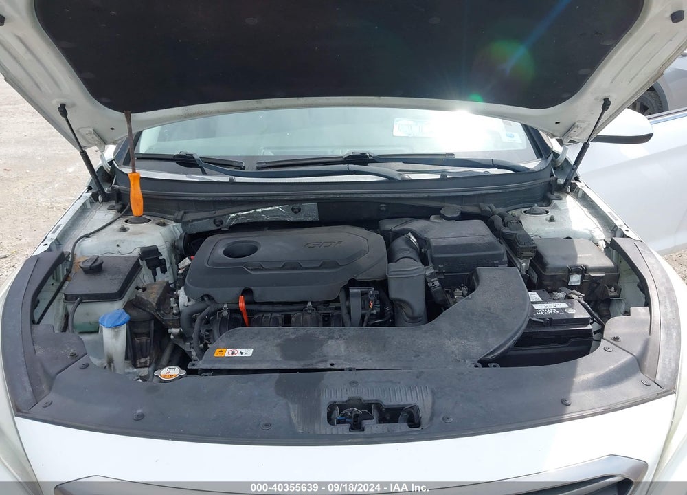 2015 HYUNDAI SONATA VIN: 5NPE24AF1FH249428