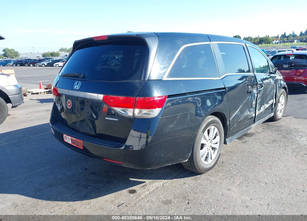 2016 HONDA ODYSSEY SE VIN: 5FNRL5H31GB076851