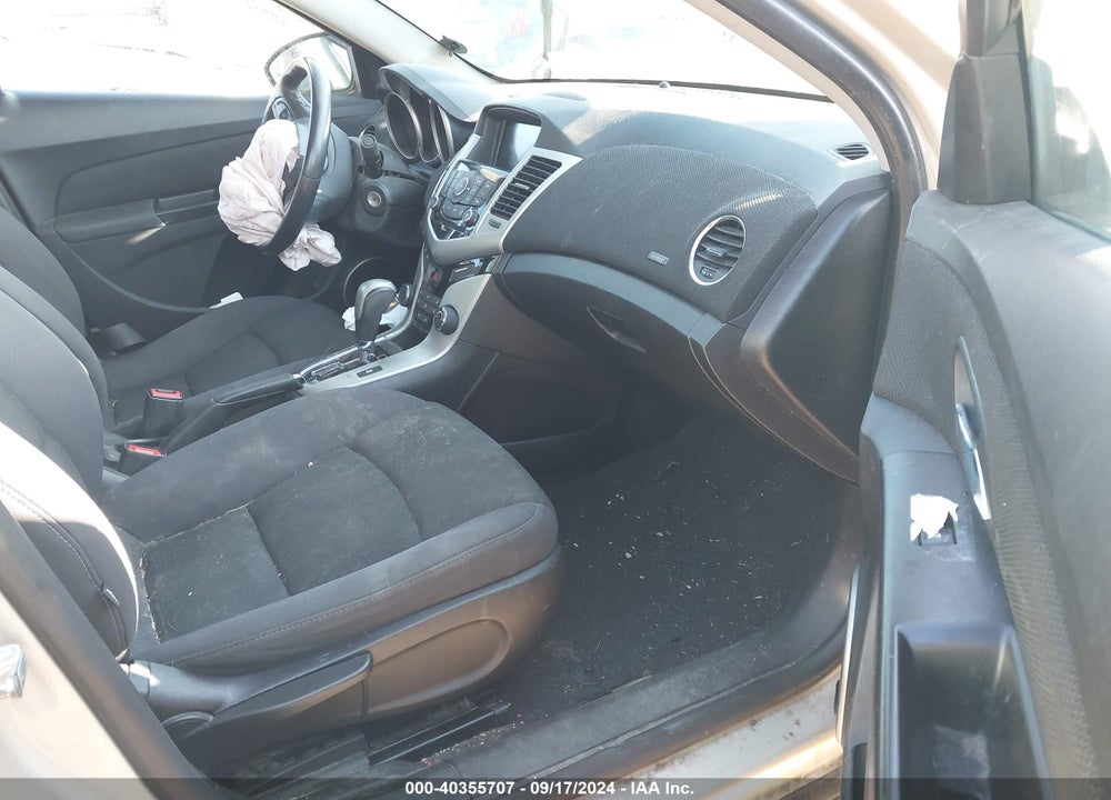 2014 CHEVROLET CRUZE 1LT AUTO VIN: 1G1PC5SB9E7174495