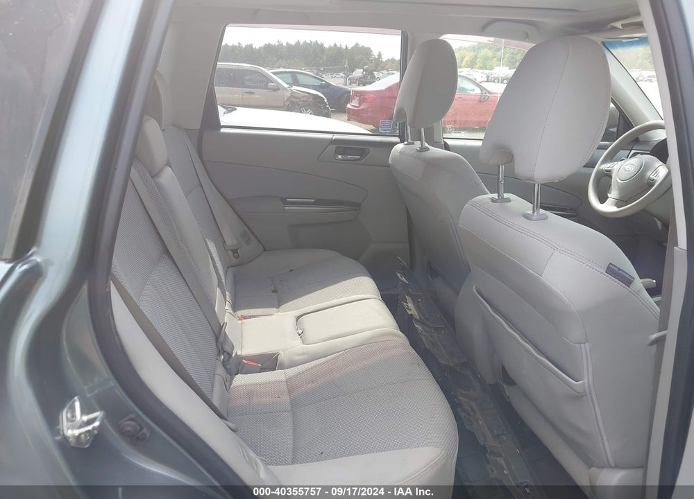 2011 SUBARU FORESTER 2.5X PREMIUM VIN: JF2SHADC0BH710694