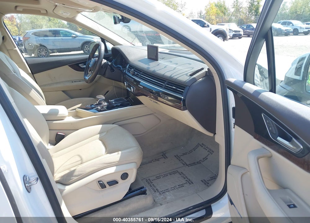 2017 AUDI Q7 3.0T PREMIUM VIN: WA1VAAF76HD035959