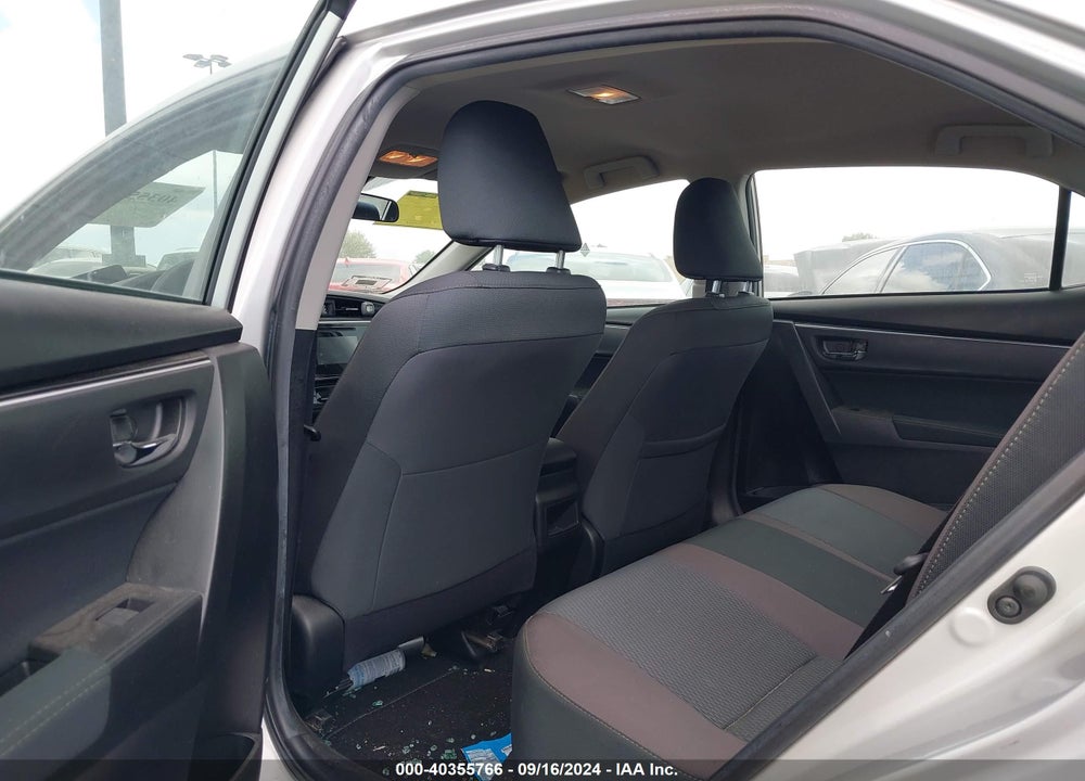 2018 TOYOTA COROLLA LE VIN: 5YFBURHE1JP829863