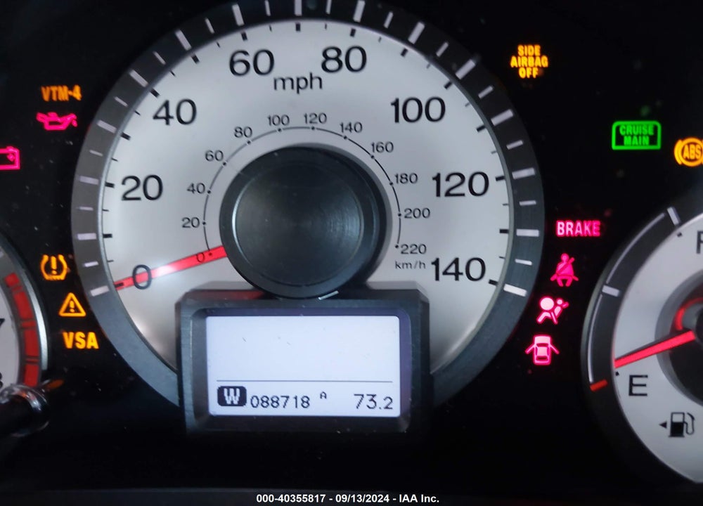 2011 HONDA PILOT TOURING VIN: 5FNYF4H94BB076630