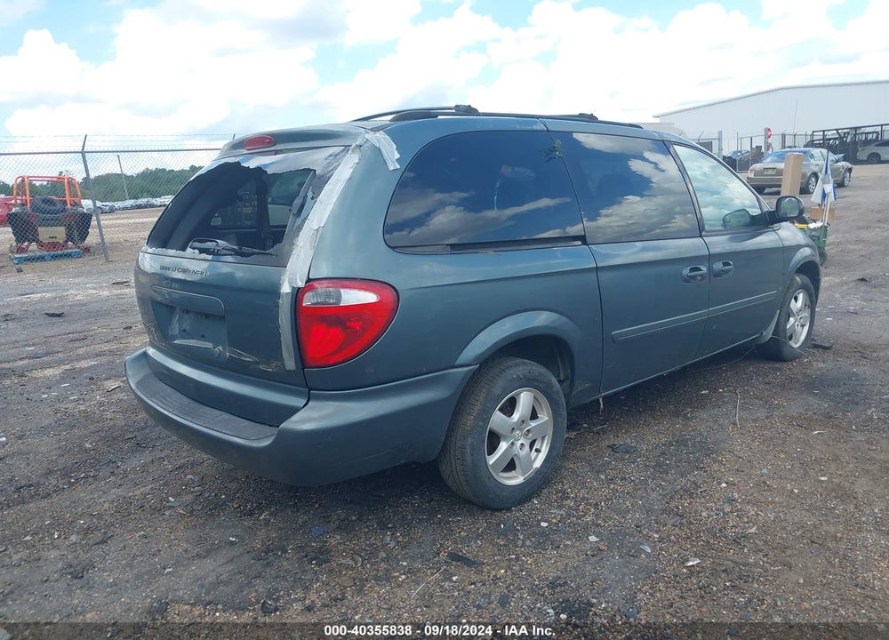 2007 DODGE GRAND CARAVAN SXT VIN: 2D4GP44LX7R119621