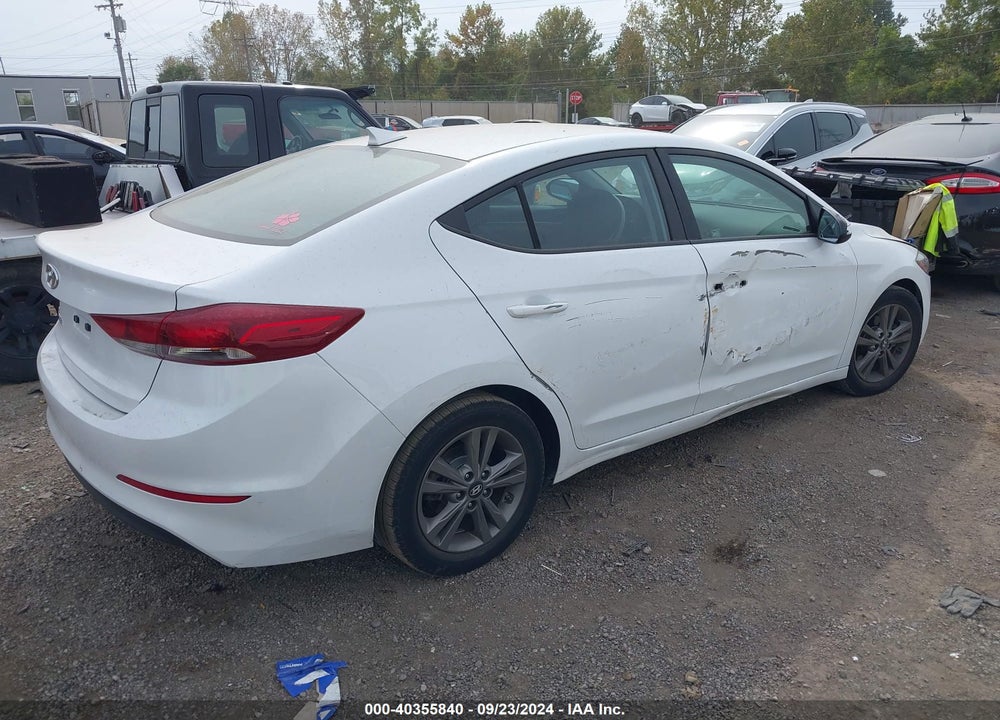 2018 HYUNDAI ELANTRA SEL VIN: 5NPD84LF5JH291777