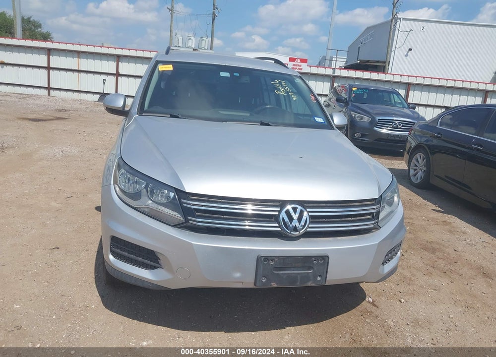 2016 VOLKSWAGEN TIGUAN S VIN: WVGAV7AX9GW596397