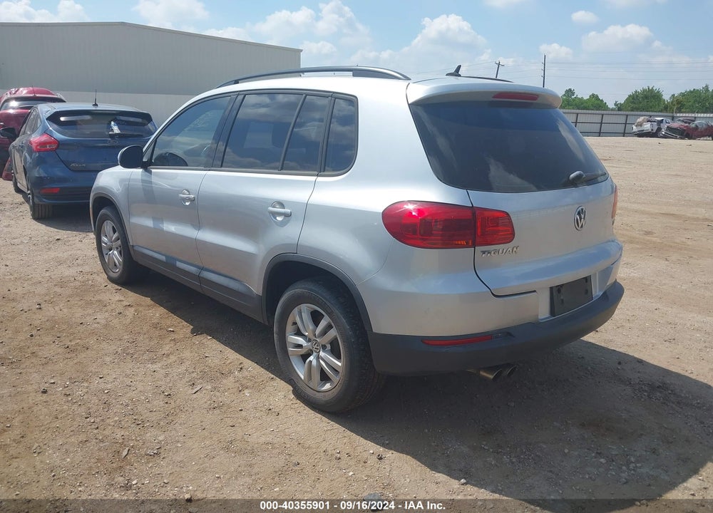 2016 VOLKSWAGEN TIGUAN S VIN: WVGAV7AX9GW596397