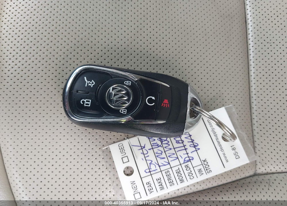 2019 BUICK ENCLAVE AWD ESSENCE VIN: 5GAEVAKW2KJ285135