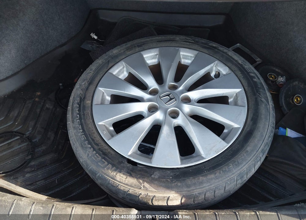 2014 HONDA ACCORD EX-L VIN: 1HGCR2F81EA208290