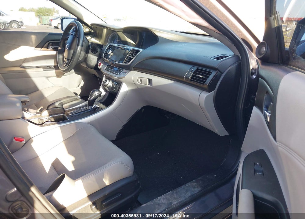 2014 HONDA ACCORD EX-L VIN: 1HGCR2F81EA208290