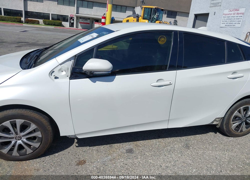 2017 TOYOTA PRIUS PRIME ADVANCED VIN: JTDKARFP9H3068063