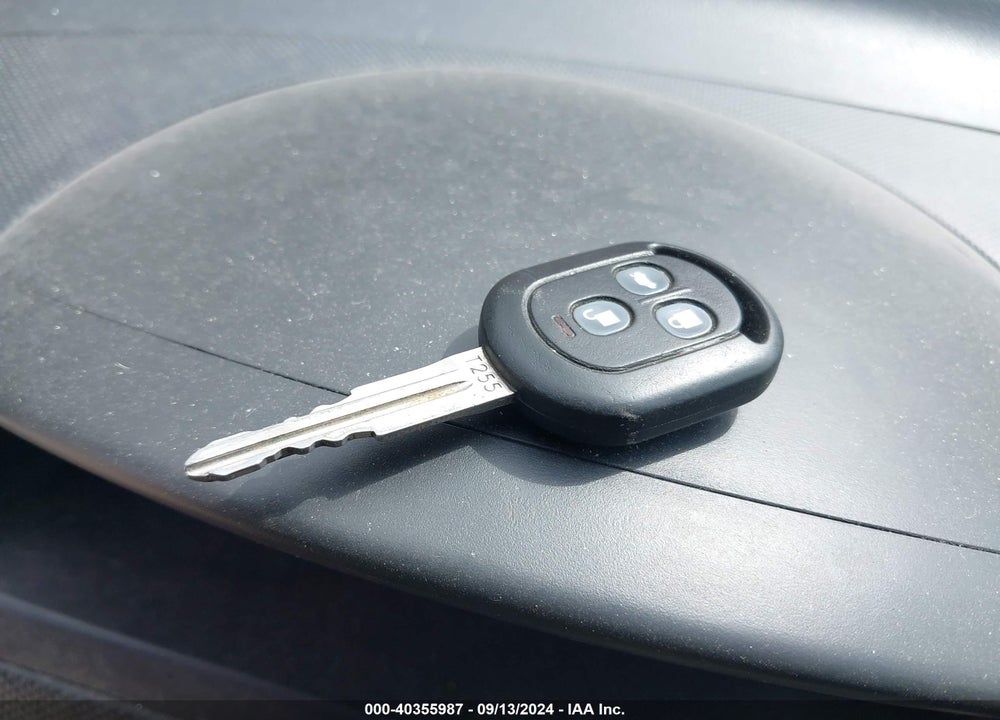 2011 CHEVROLET AVEO 1LT VIN: KL1TD5DE8BB139117