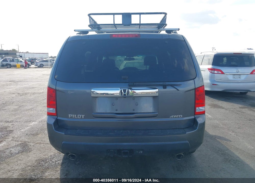 2011 HONDA PILOT EX-L VIN: 5FNYF4H74BB089215