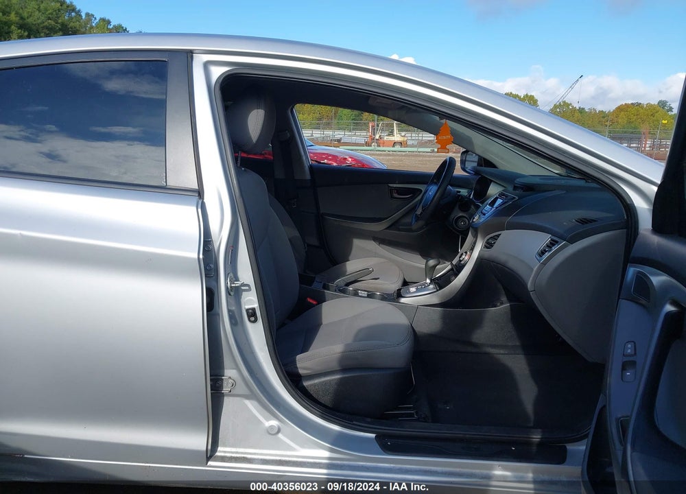 2011 HYUNDAI ELANTRA GLS VIN: 5NPDH4AE7BH021459
