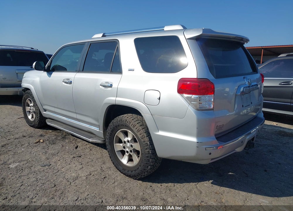2011 TOYOTA 4RUNNER SR5 V6 VIN: JTEZU5JR3B5029922