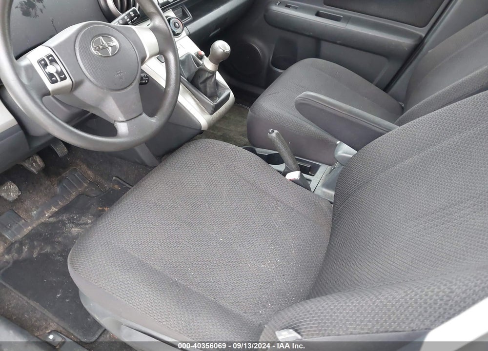 2008 SCION XB VIN: JTLKE50E481053071
