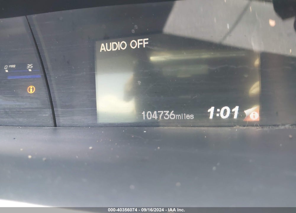 2014 HONDA CIVIC LX VIN: 19XFB2F55EE227458