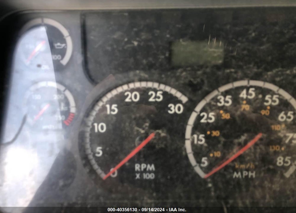2014 FREIGHTLINER CASCADIA 125 VIN: 3AKJGEDV8ESFJ5899