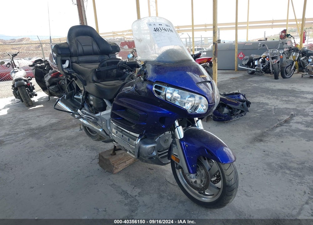 2002 HONDA GL1800 VIN: 1HFSC47022A101380