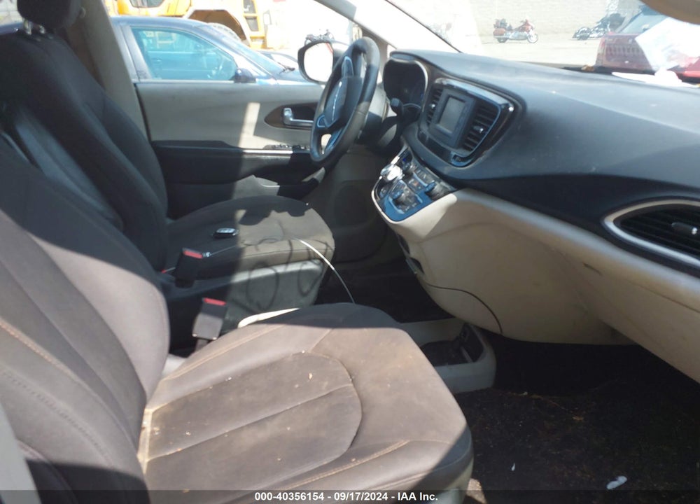 2017 CHRYSLER PACIFICA LX VIN: 2C4RC1CG6HR836698