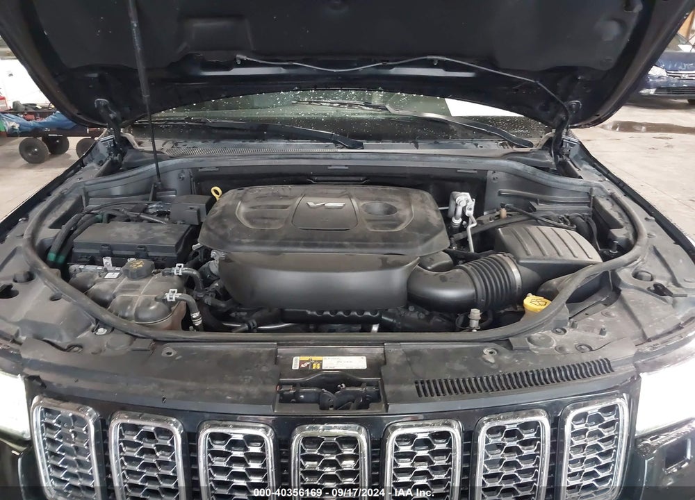 2018 JEEP GRAND CHEROKEE OVERLAND 4X4 VIN: 1C4RJFCG3JC272753