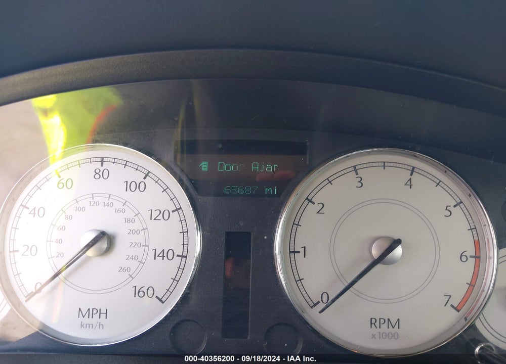 2005 CHRYSLER 300C VIN: 2C3JA63H25H101067