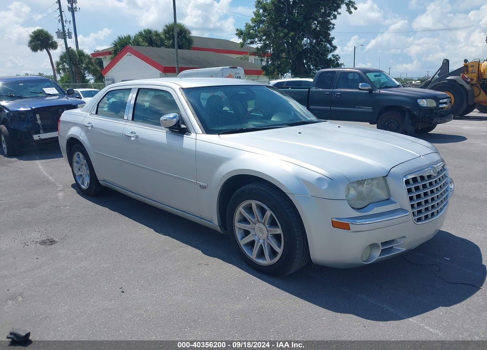 2005 CHRYSLER 300C VIN: 2C3JA63H25H101067