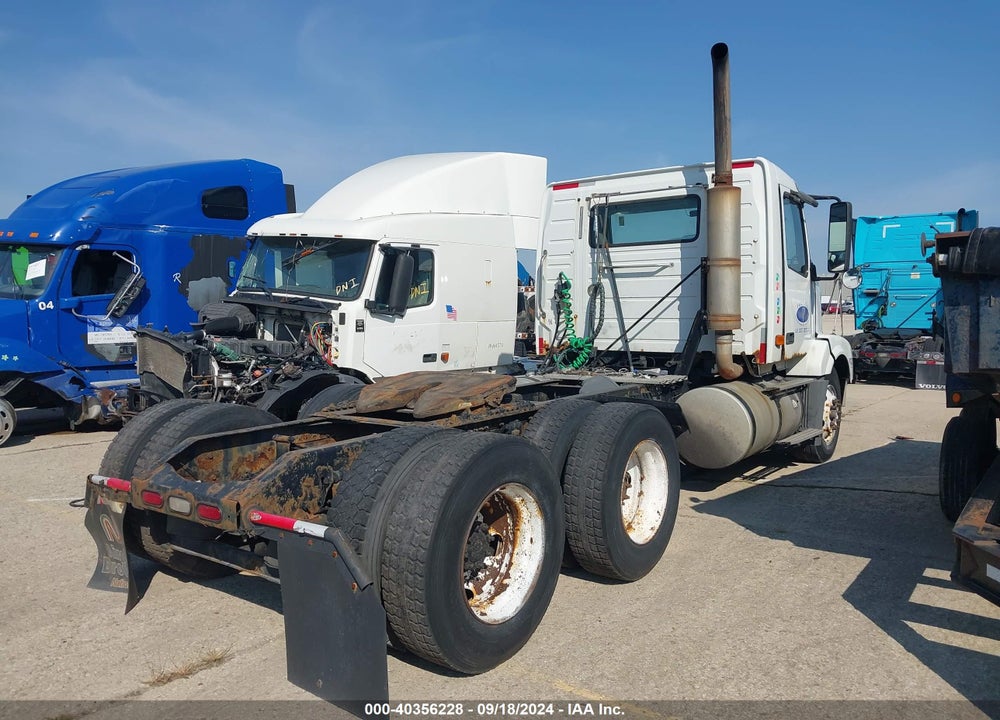 2007 VOLVO VN VNL VIN: 4V4NC9GG27N455793