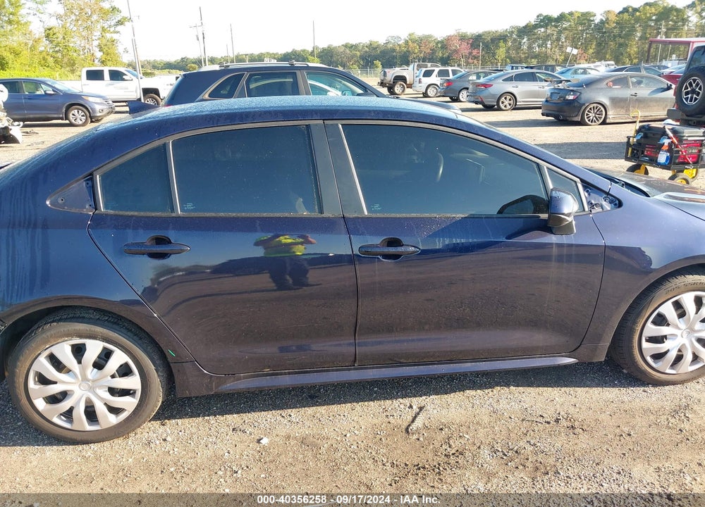 2021 TOYOTA COROLLA LE VIN: 5YFEPMAE1MP241368