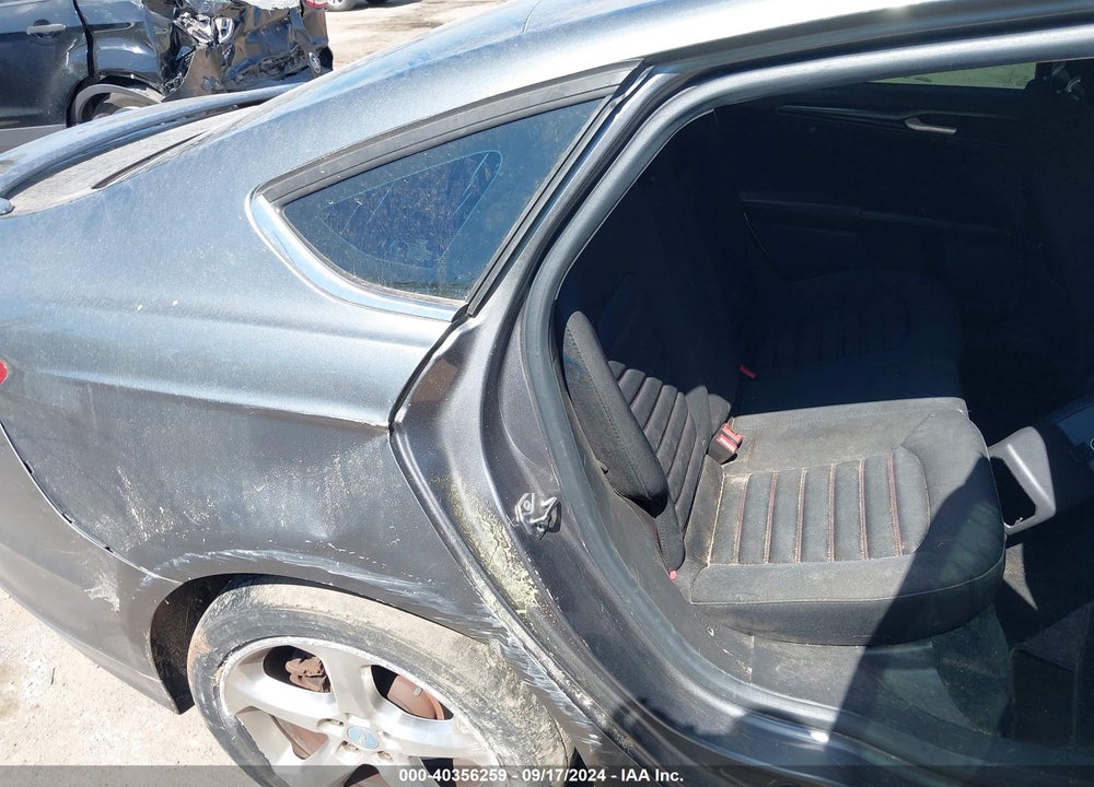 2013 FORD FUSION SE VIN: 3FA6P0HR7DR261629